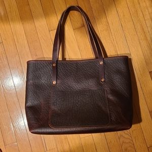 NWOT Go Forth Goods Large Deluxe Avery in Cherry Bison